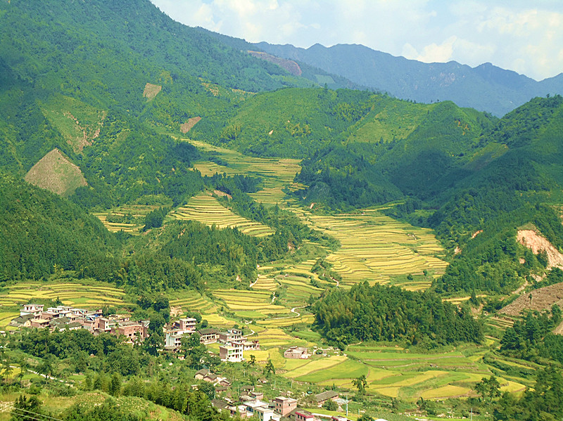 ��ɽ����