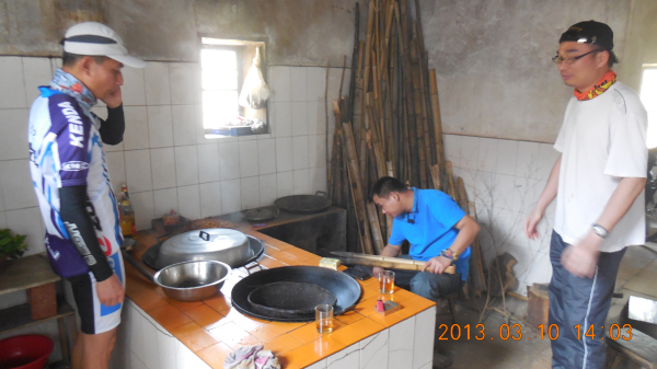  �ľ߳��������ձʼ�ɽ�����