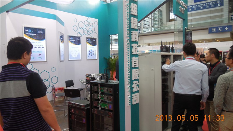 �����м�