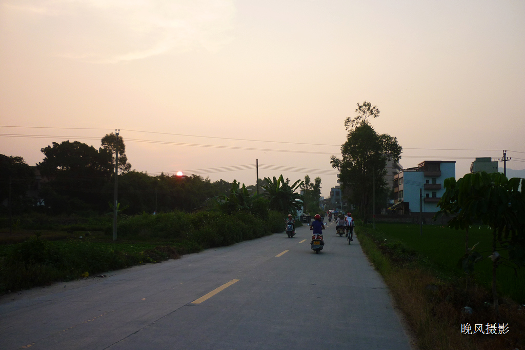 �����������С�