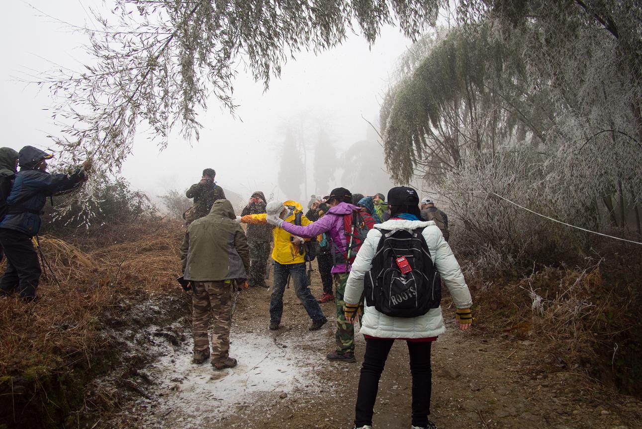 Ӣ̨��ˬ��ˬ����