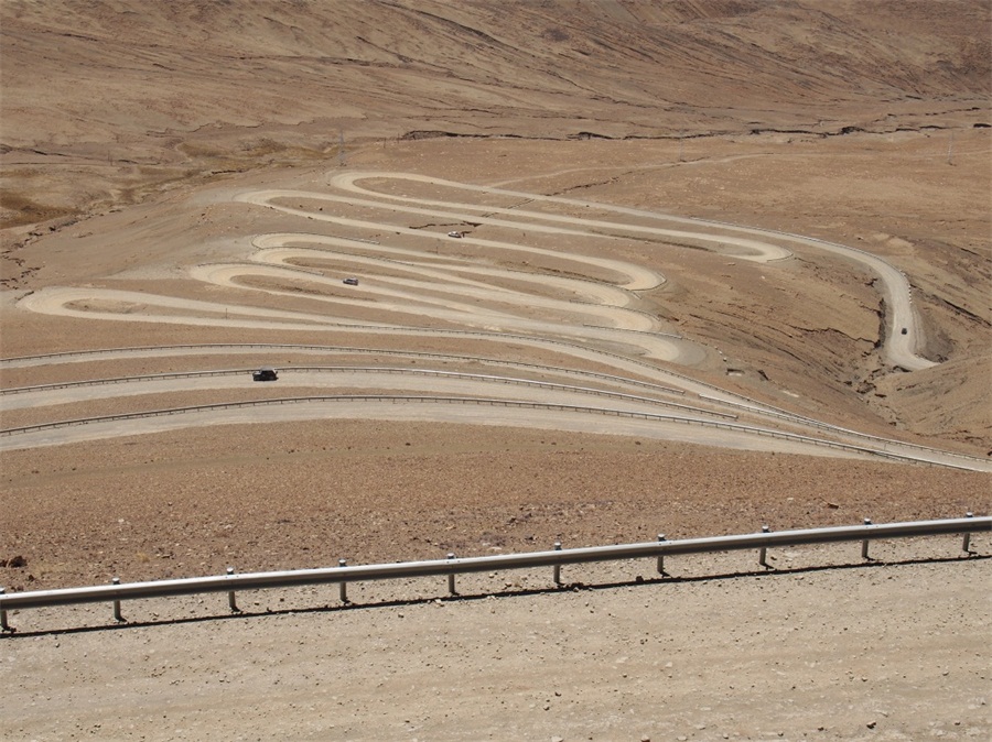 ������һ�ٹ���·�����·