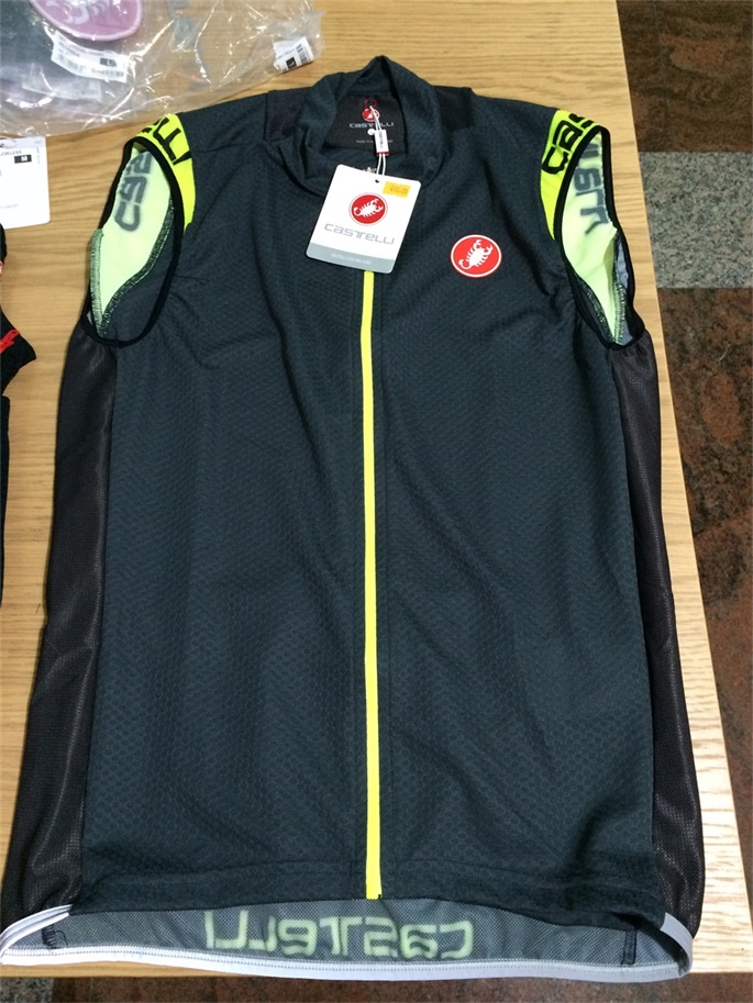 �������ɫ����