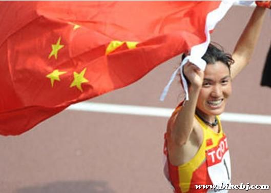 ����׶�����������Ů����ھ�