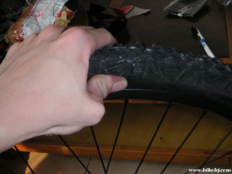 ���в�ƽ��,��������ָ��һ��,����������