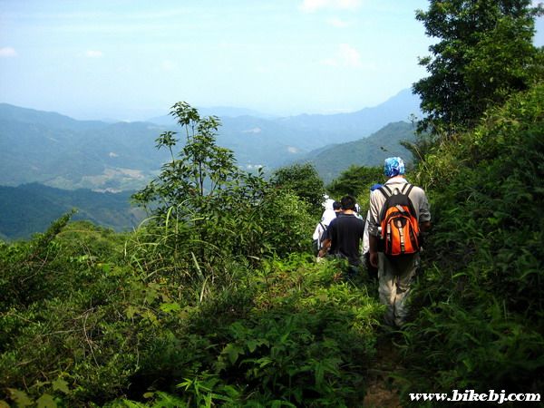 �������ɽ�����Ķ����ڲ�Զ��ɽ��