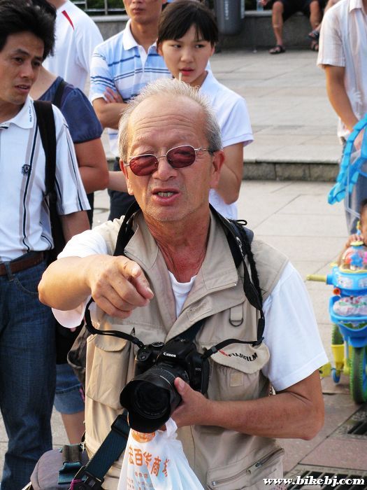 ��ͷ��Ӱ��...