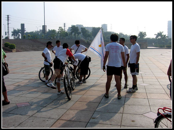 �����ڽ���