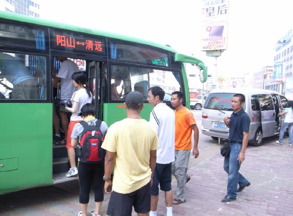 3������10�����������������Զ-��ɽ�İ೵