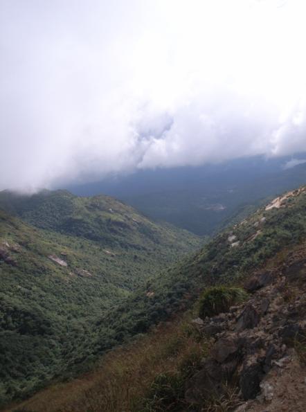 ͣ���ĵ�һ��ɽ����ɫ