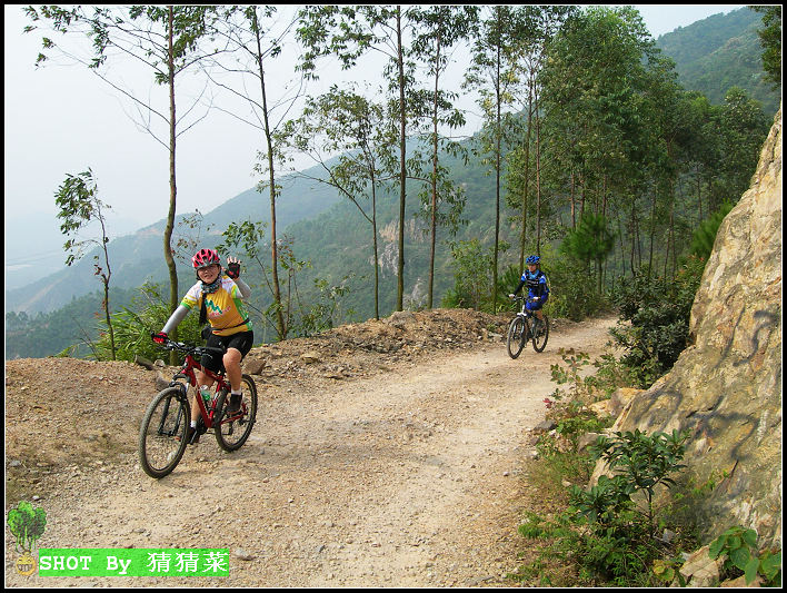 ���� С��