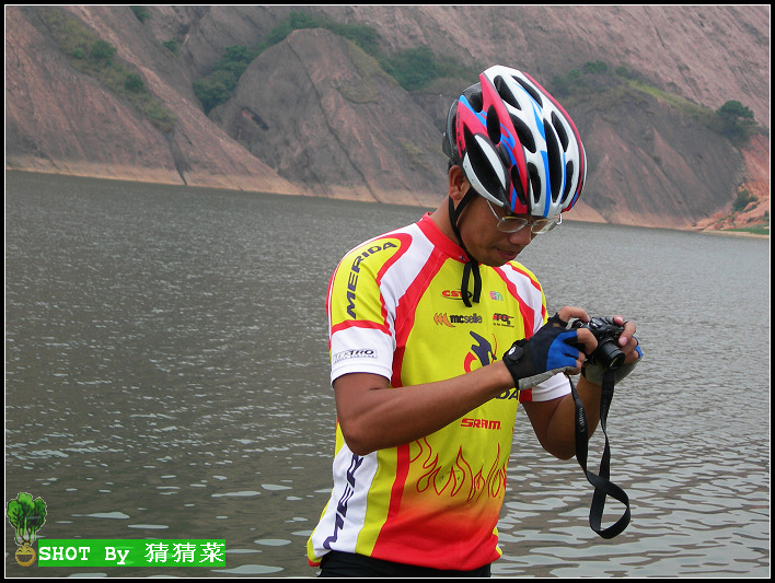 �ڱ����ں���