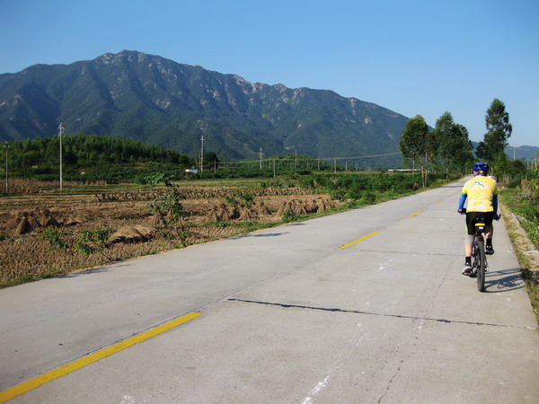 �����ڴ�ñɽ��