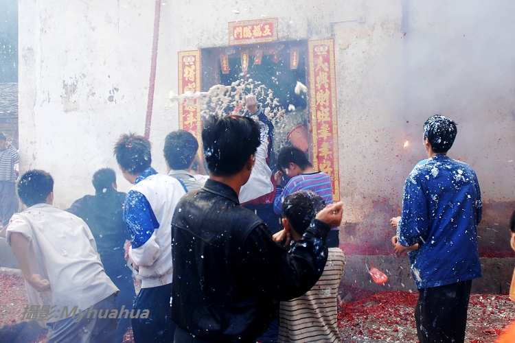 ȼ���ڳ�����ս�����Ļ��