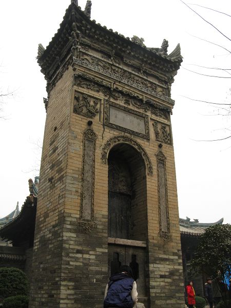 ���ڽ���