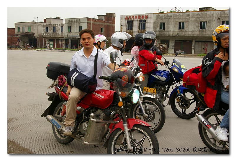 ����ʶ����Զ����R