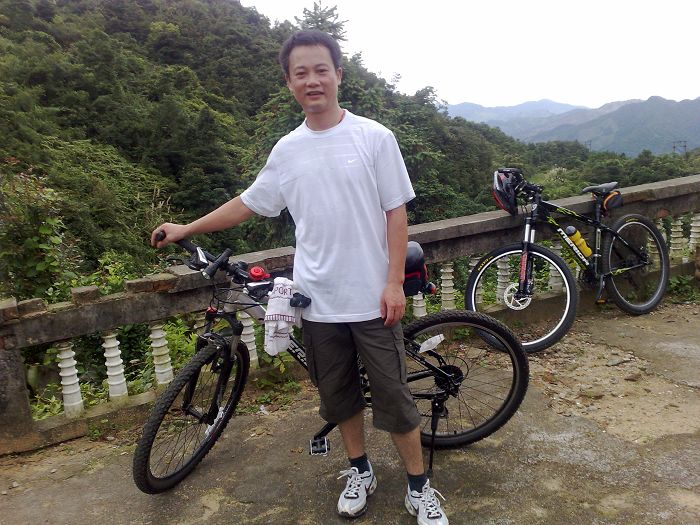 ����������