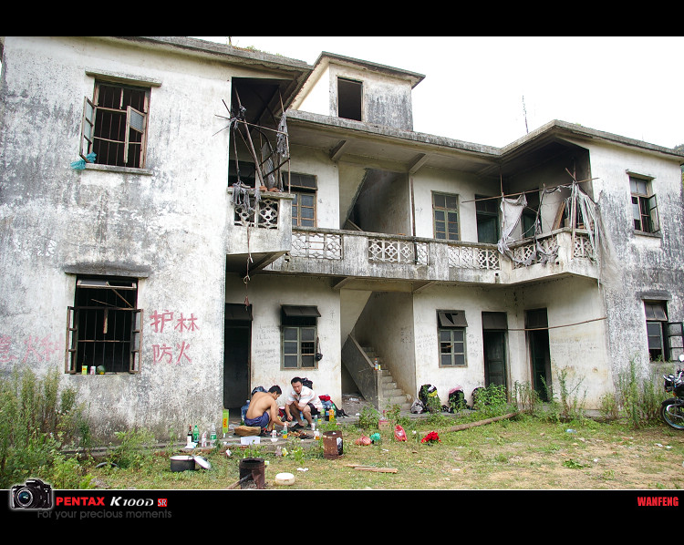 ����ס����¥,���Կ�10��̨��