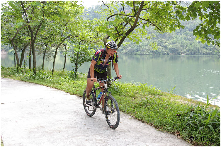 Ϊ�˲�ȡ����,ƽ·��ʹ�����µ�����