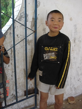 һֱվ��ǽ�߲��Ҹҹ������ľߵĺ��ӡ��·��Ǳ��˴��������ġ����ϻ�����ЩƤ������