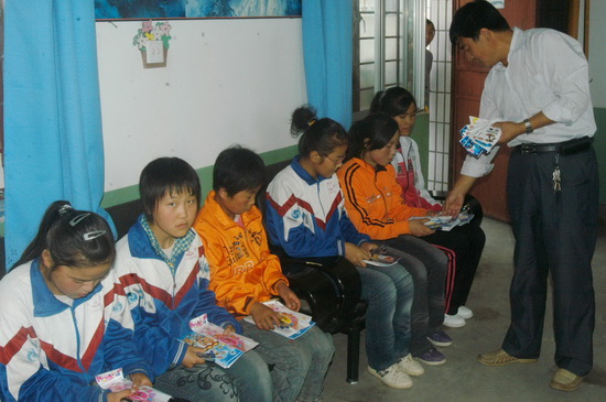 �������ĵ�½У��Ҳ��æ���ľ�