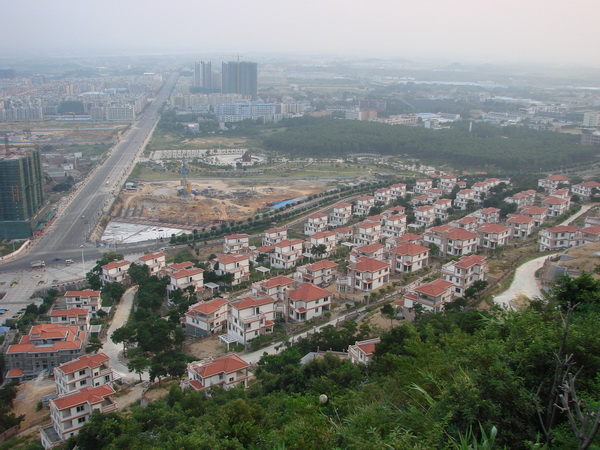 ��һ���ڹ۾�̨�Ͽ���Զ���