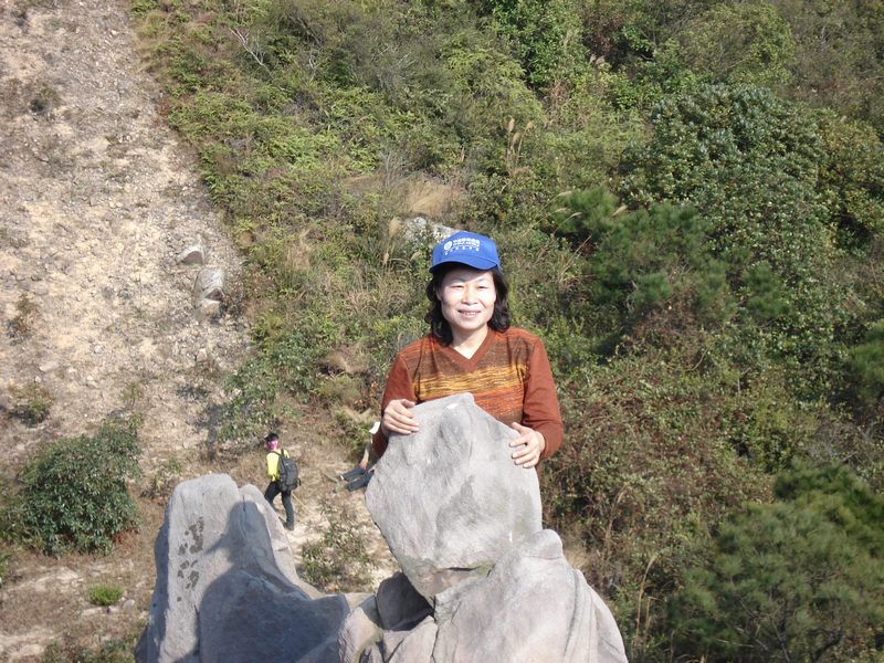 ��ɽŮǿŮ------ѫ��