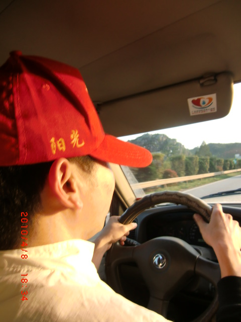 ����-���� �����װ��Ĵ��ж���һ��