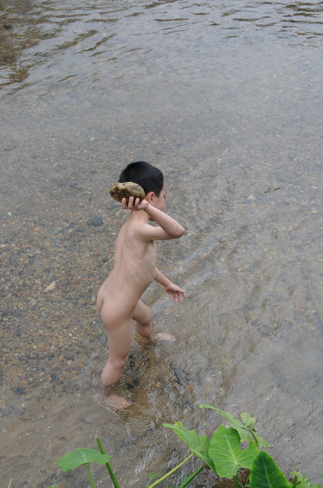 Ϫͷ���ˮ�红ͯ�㴿��