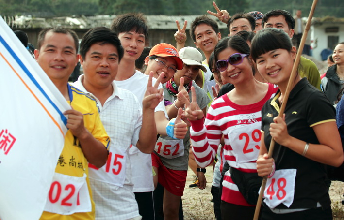 ��ͷ��ģ�����������������˶����С��ӵ�һ���㽱�Ƶ����Ʒ��ա�����