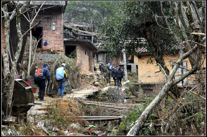 ��ɽʯ��ɽ 180_������С.jpg